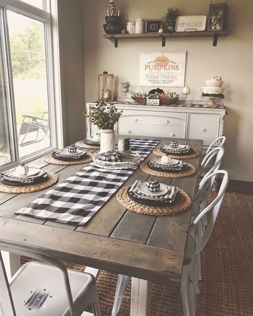 40 Wonderful Farmhouse Style Dining Room Design Ideas… -   14 room decor Chic farmhouse style ideas