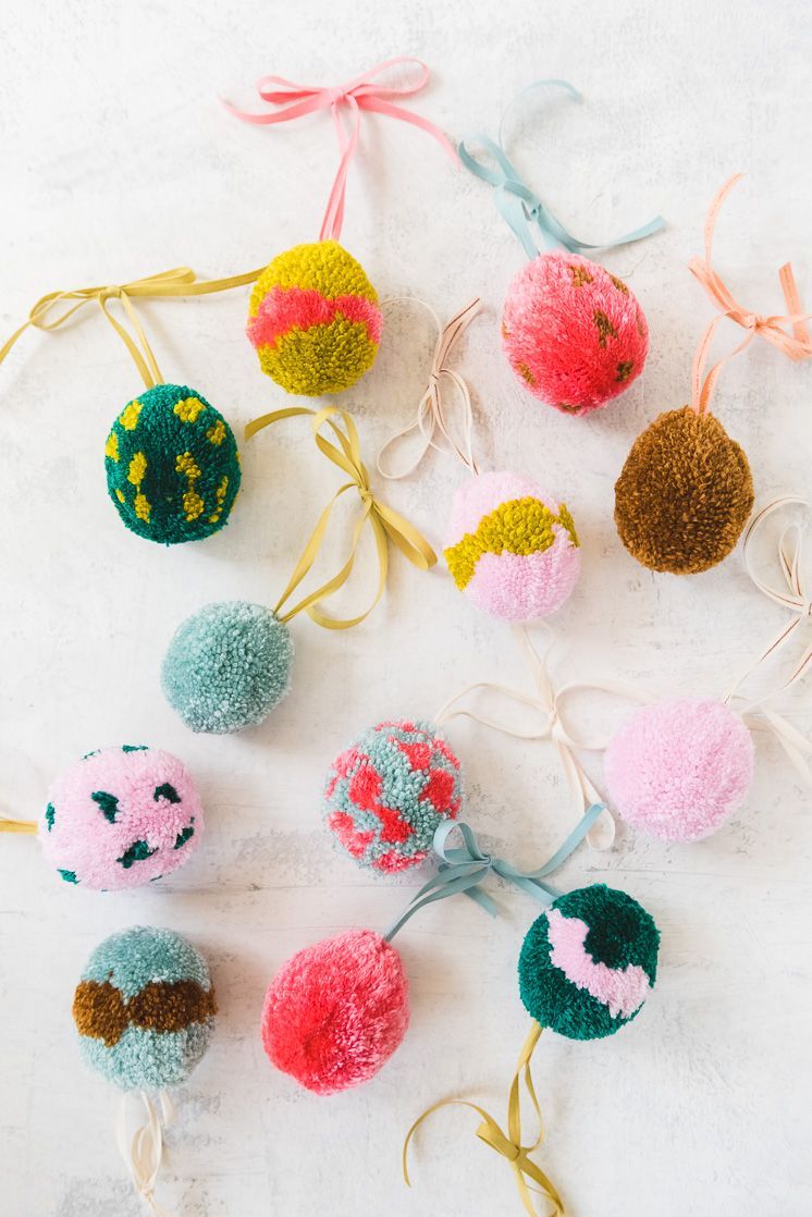 15 holiday Easter pom poms ideas