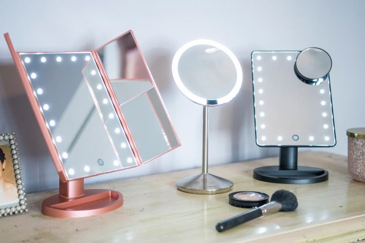 The Best Lighted Makeup Mirrors of 2019 — Reviewed.com -   15 makeup Light table ideas