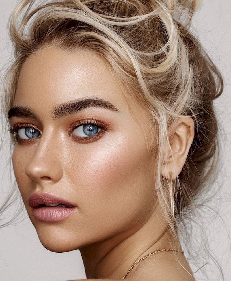 40 Tips Prom Makeup for Women 2019 -   18 makeup Hair useful tips ideas