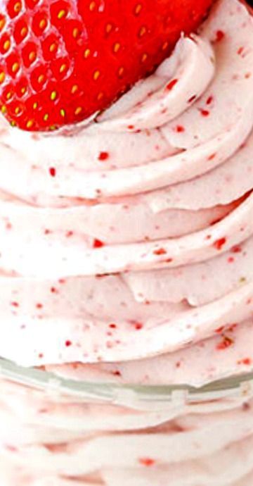 Stabilized Strawberry Whipped Cream (2 Ways) -   11 cake Strawberry cream ideas
