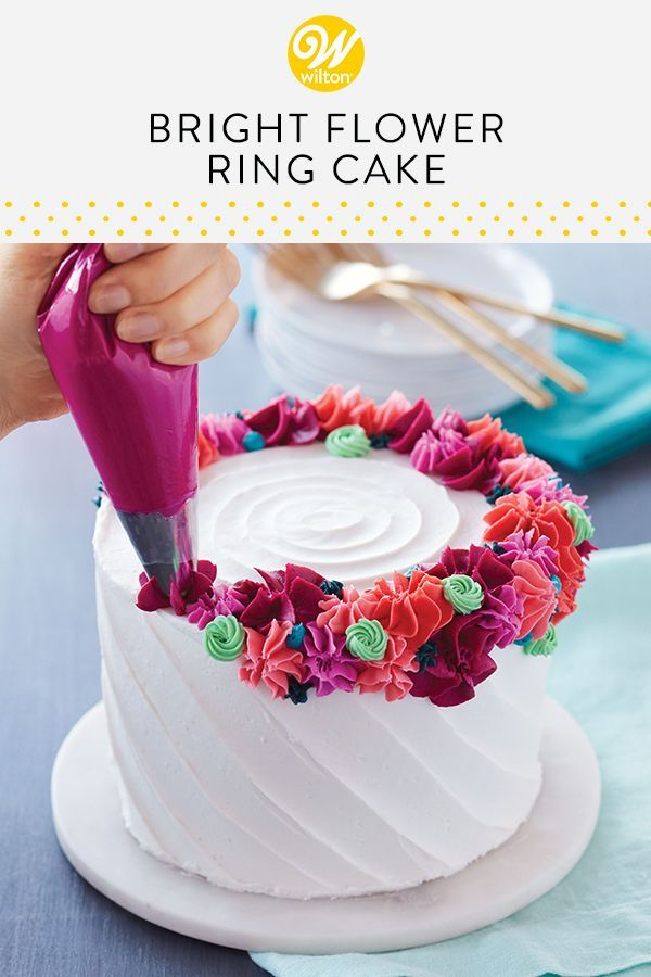 Bright Flower Ring Cake -   16 basic cake Decorating ideas