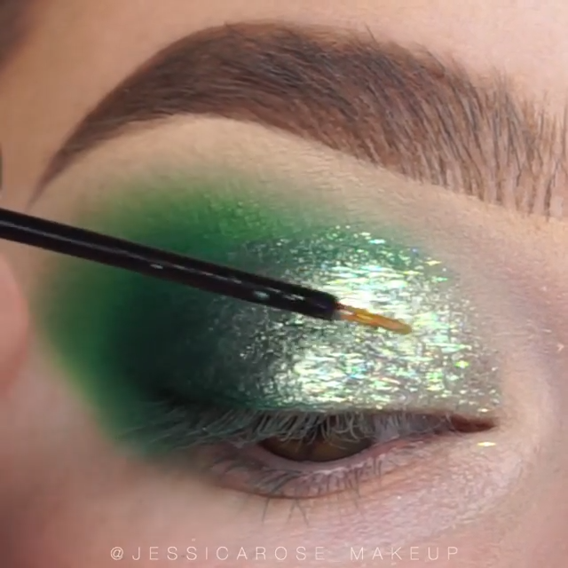 Fabulous Eye Make-up Tutorials! -   25 makeup Tips with videos