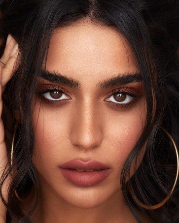 50 Simple Make Up Trend 2019 for Brown Eyes -   3 makeup Glowy brown eyes ideas