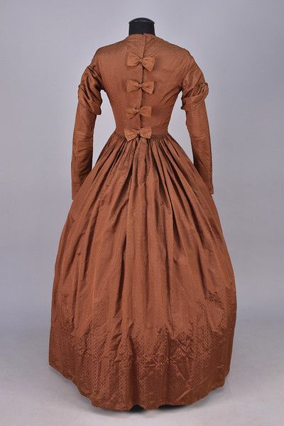 LOT 548 FIGURED SILK DAY DRESS, LATE 1840s. - whitakerauction -   10 dress Silk 19th century ideas