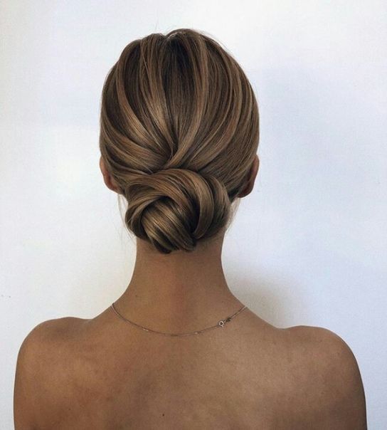 13 bridesmaid hair Bun ideas