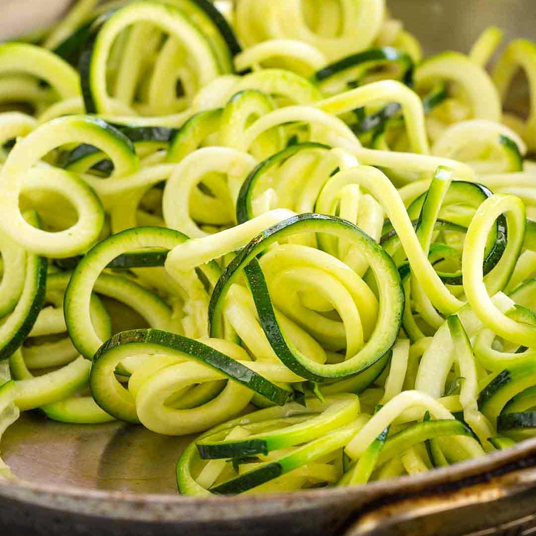 Zucchini Noodles -   14 healthy recipes Pasta zucchini ideas