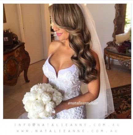 15 hairstyles Bridal soft curls ideas