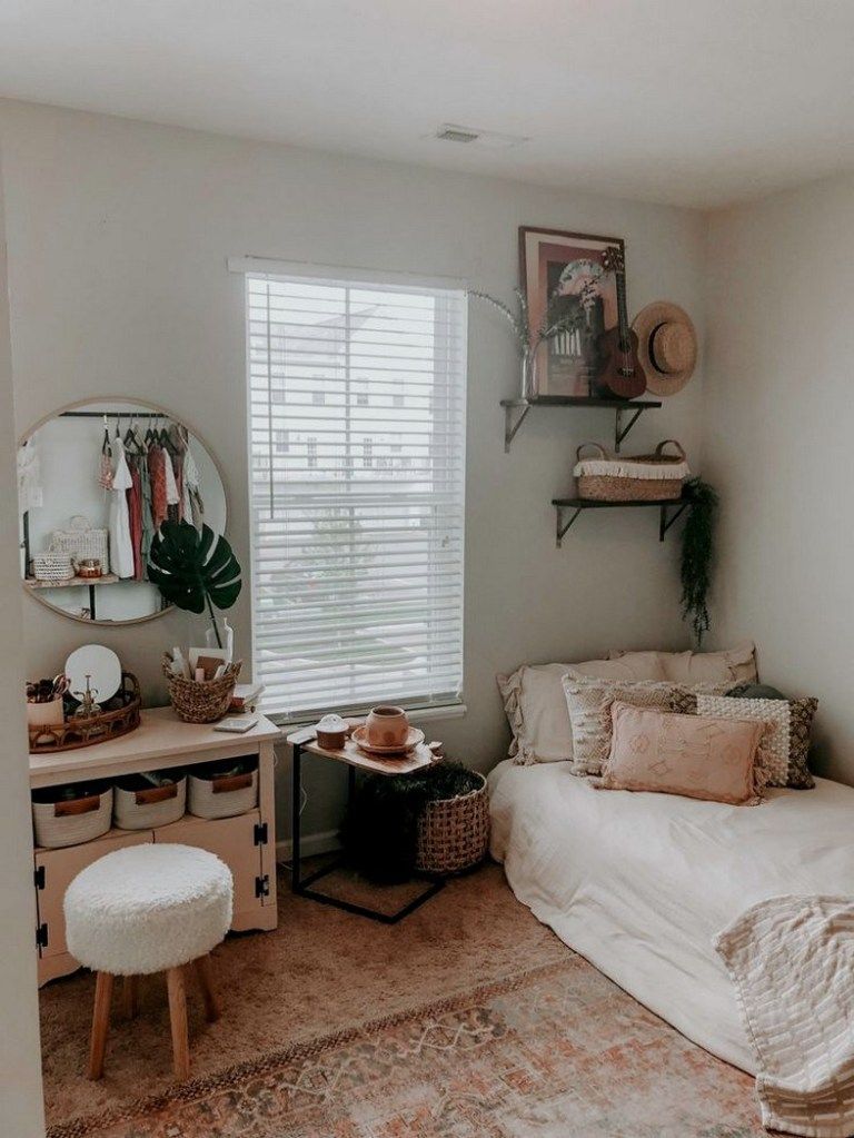 26+ this dorm room is proof you don't have to splurge 5 -   15 room decor Simple budget ideas