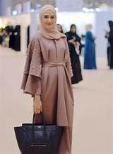 7 dress Muslim graduation ideas