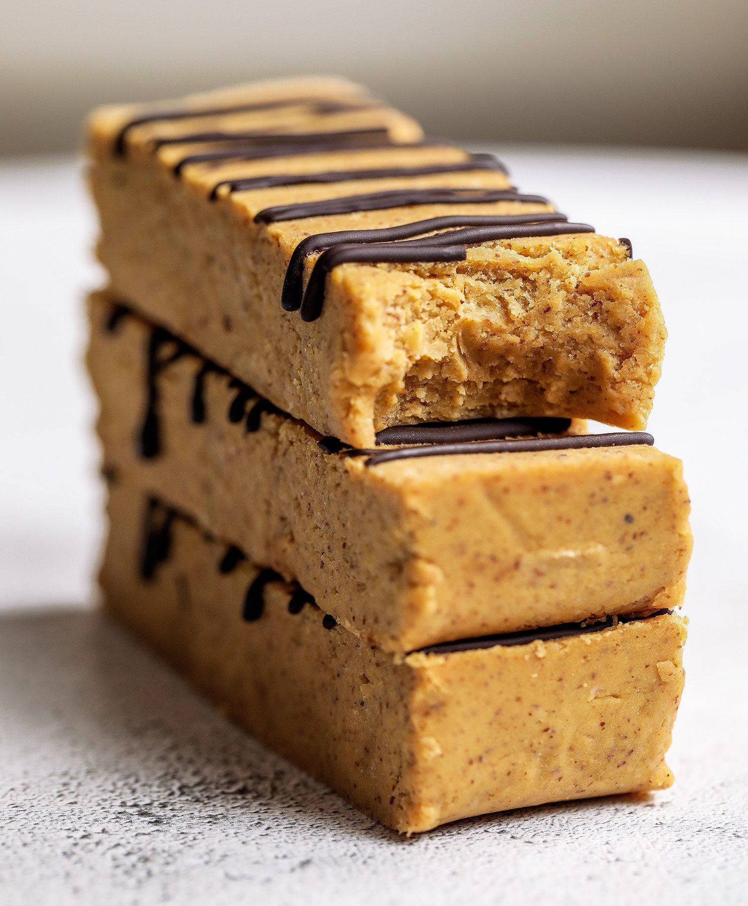 Vegan Chickpea Almond Protein Bars -   8 healthy recipes Baking protein bars ideas