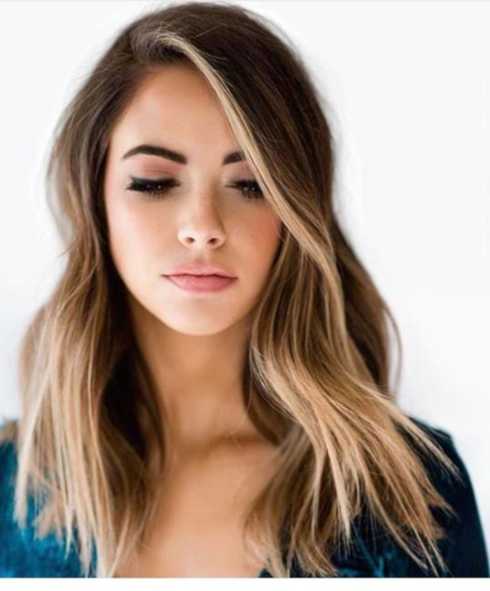 The Money Piece is The New Hair Trend That Will Upgrade Your Balayage -   9 makeup Hair money ideas
