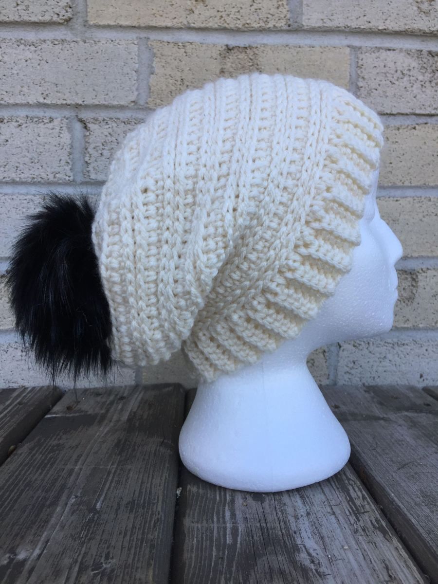 Snowy Day Toque, Messy Bun and Slouch Hat - A Free Crochet Pattern -   12 knitting and crochet Patterns slouch hats ideas