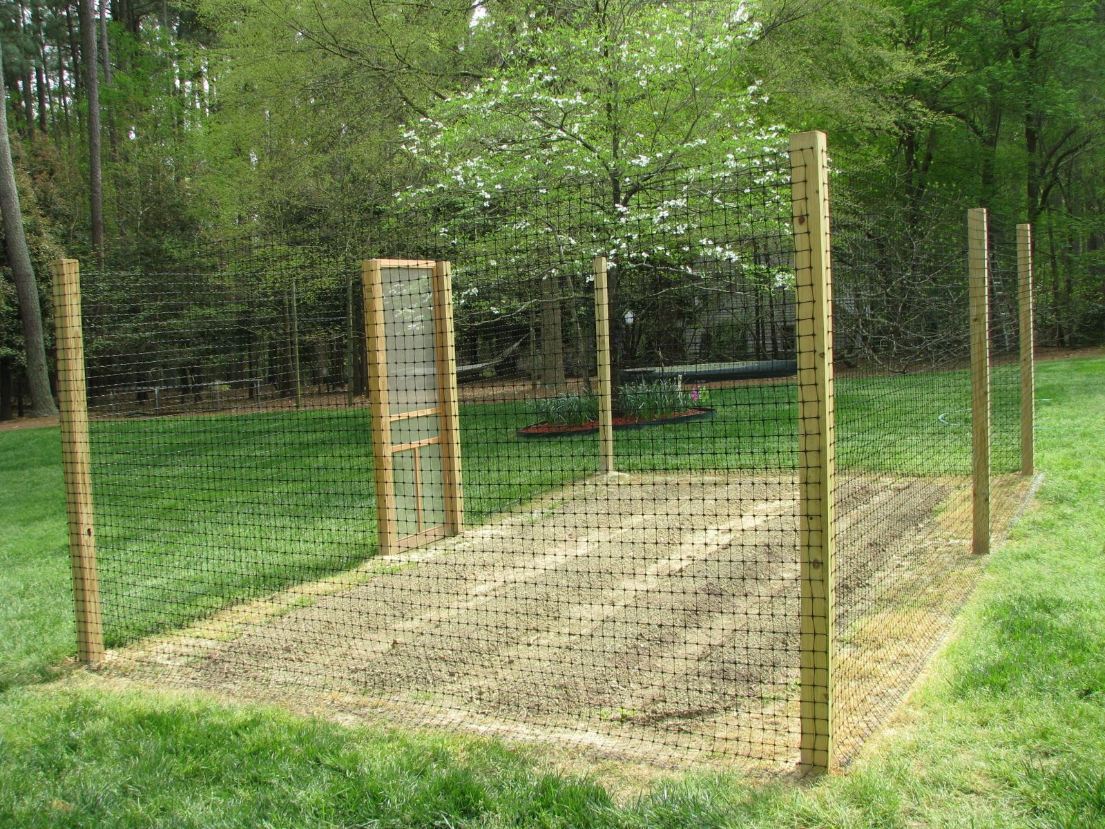 27 DIY Cheap Fence Ideas for Your Garden, Privacy, or Perimeter -   15 garden design Fence deer ideas