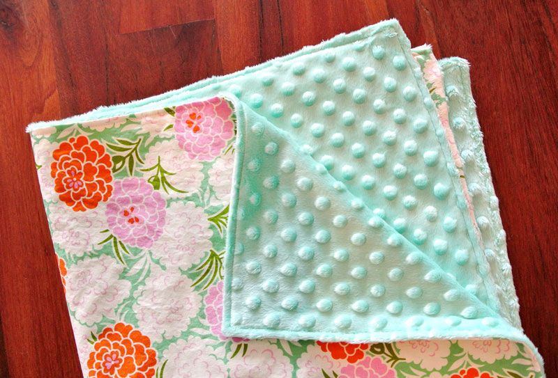 How To Make A Minky Baby Blanket In 30 Minutes -   17 diy projects Baby craft ideas
