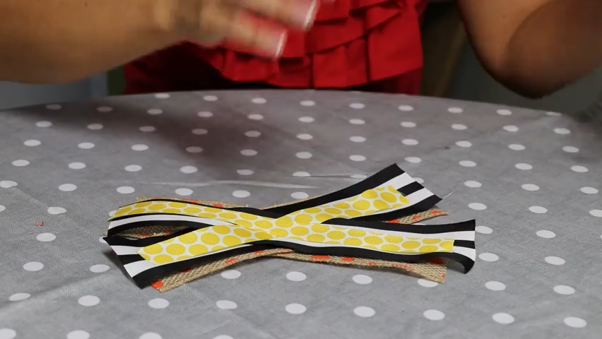 How to make the EASIEST bow ever! -   20 fall fabric crafts Videos ideas