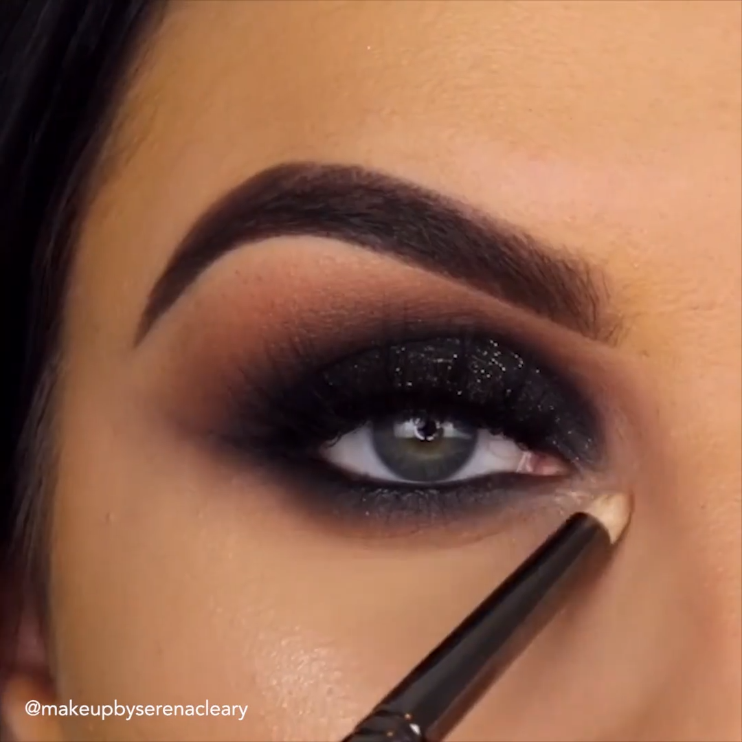 BEAUTIFUL EYE MAKEUP LOOKS -   23 makeup Eyeliner videos ideas