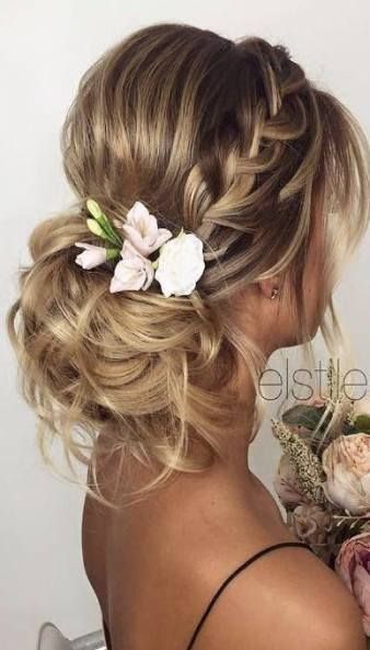 Hairstyles bridesmaid updo messy buns 58+  Ideas -   10 bridemaids hairstyles Updo ideas