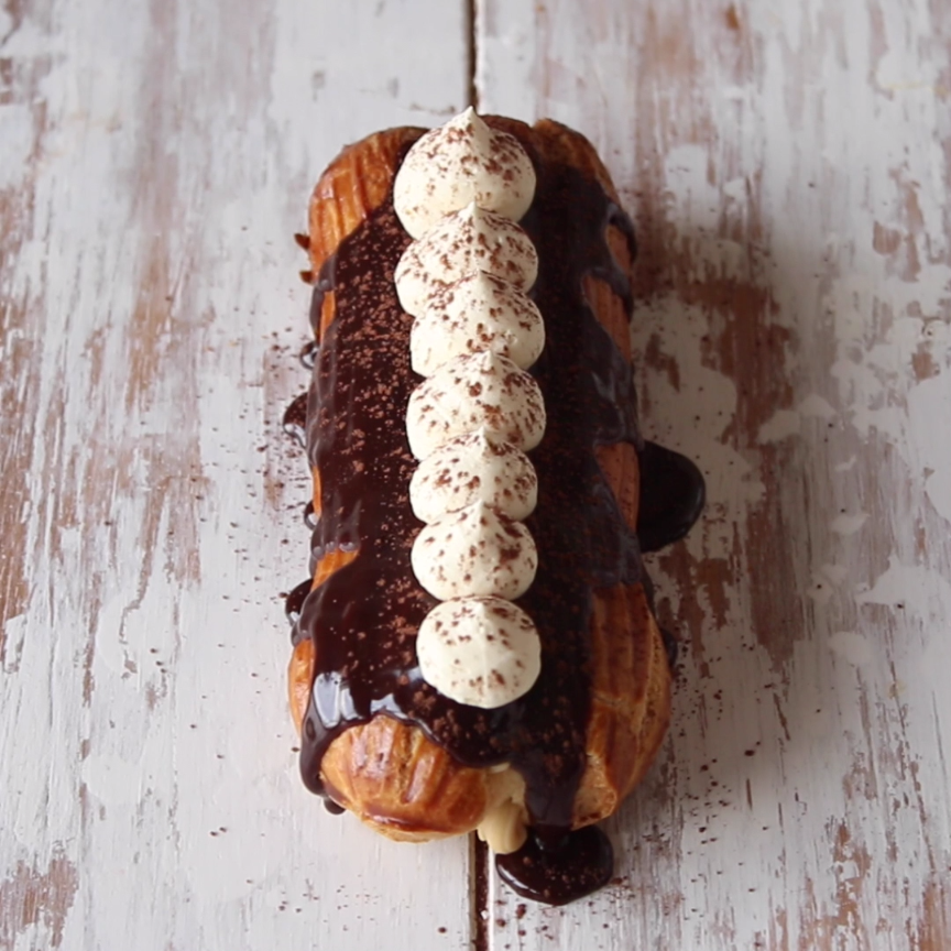 Tiramisu Eclairs -   14 desserts French treats ideas