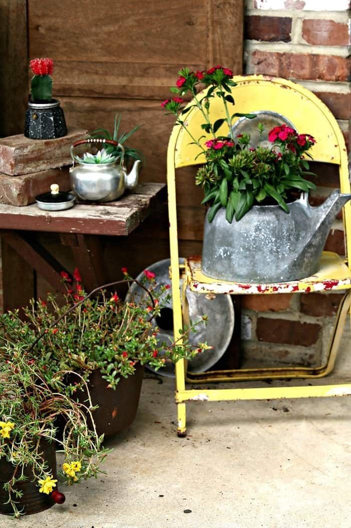 My DIY Tea Kettle Flower Pots Make The Neighbors Jealous -   14 plants Potted upcycle ideas