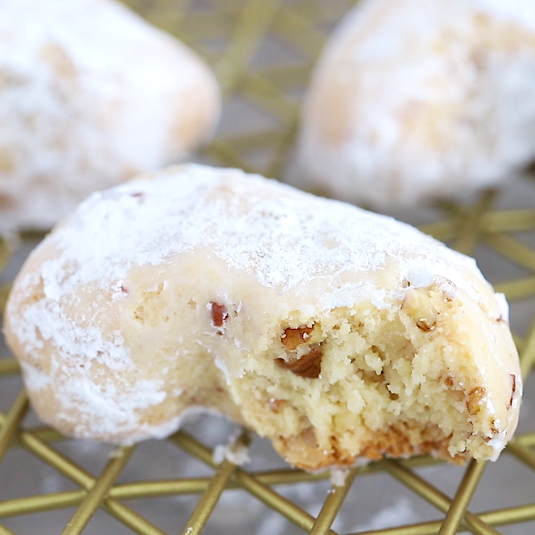 Gluten-Free Almond Flour Crescent Cookies -   15 healthy recipes With Calories gluten free ideas
