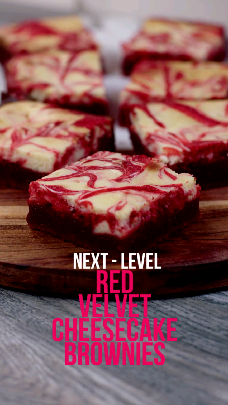 Red Velvet Cheesecake Swirl Brownies -   18 cake Cute red velvet ideas
