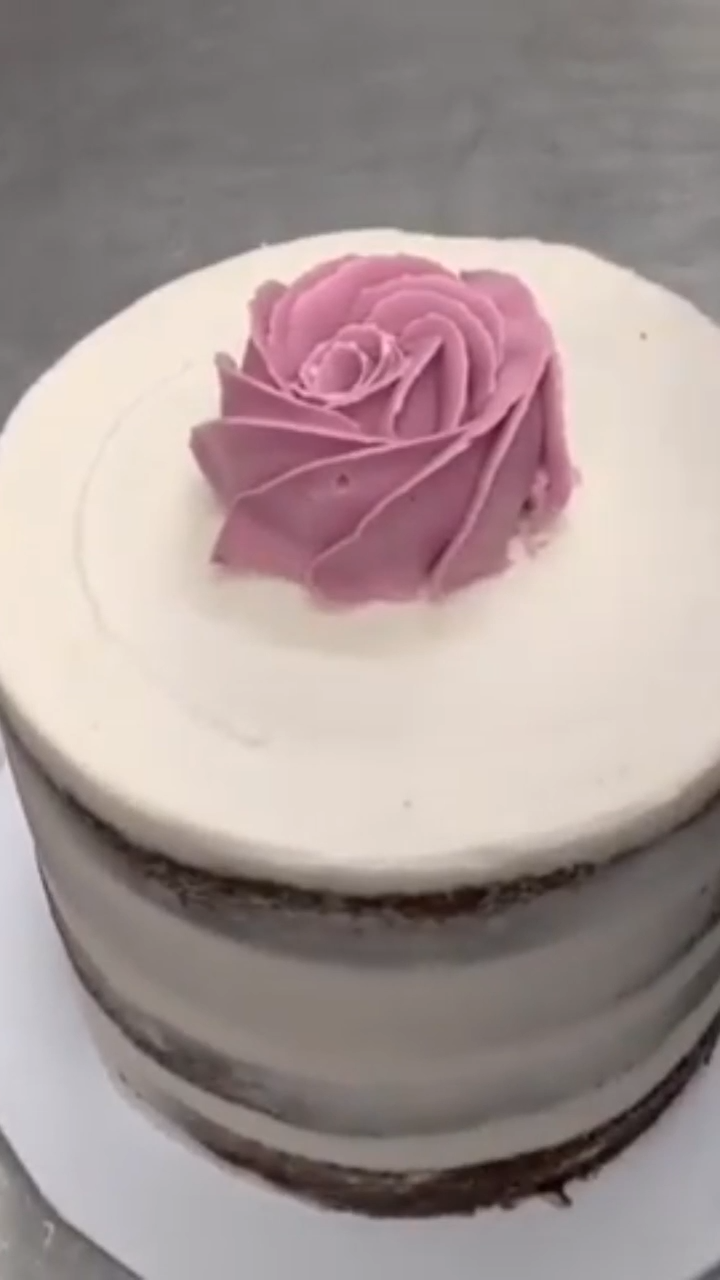 Cake decorating idea -   20 cake Beautiful baking ideas