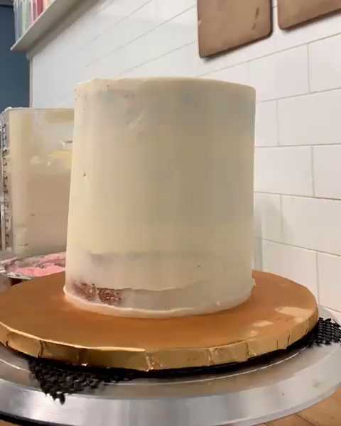 cake decorating videos amazing -   11 cake Decorating gold ideas