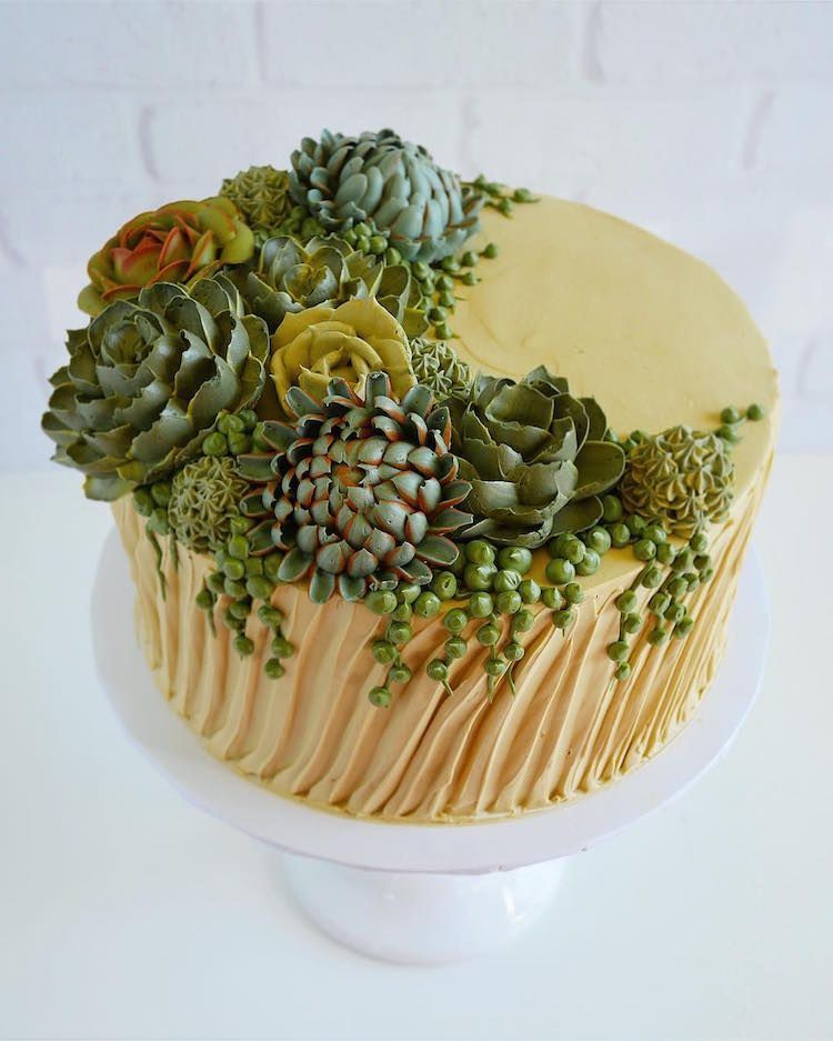 Baker Tops Nature-Inspired Cakes with Realistic Buttercream Botanicals -   14 cake Art horse ideas