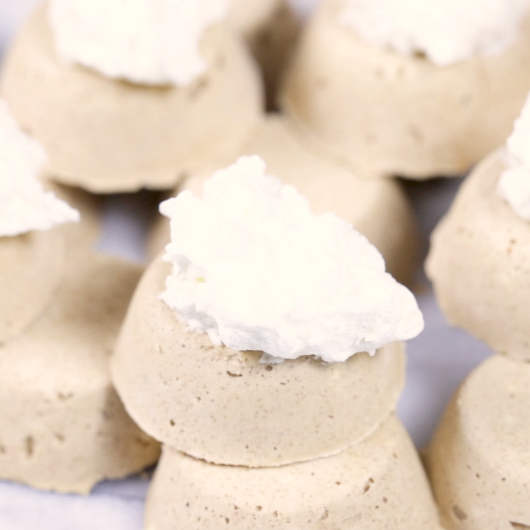 Keto Cinnamon Dolce Latte Fat Bombs -   16 diet Snacks diy ideas