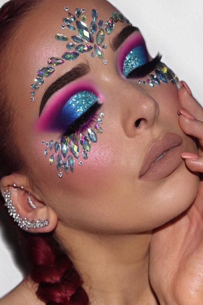 30 Coachella Makeup Inspired Looks To Be The Real Hit -   14 makeup Festival fluo ideas