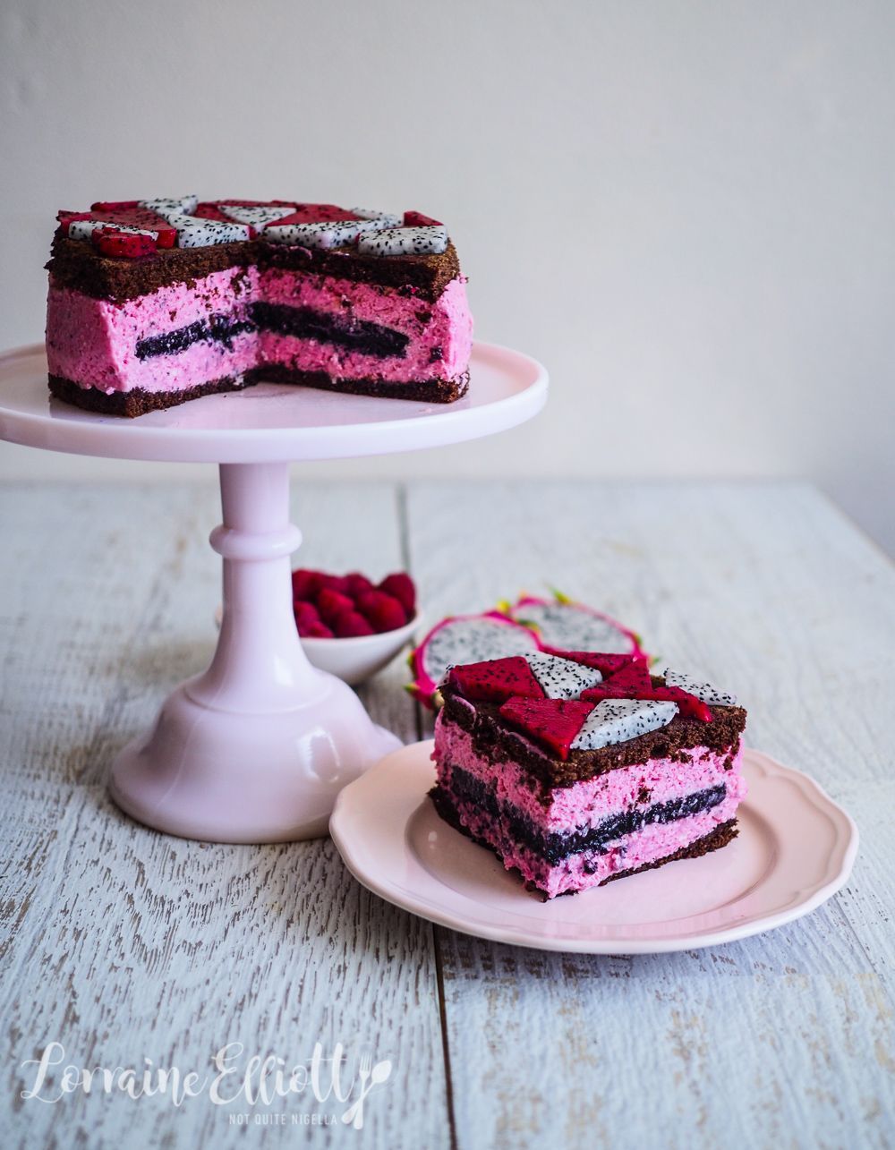 Shades of Pink: Dragon Fruit & Raspberry White Chocolate Mousse Cake -   15 cake Pink raspberry mousse ideas