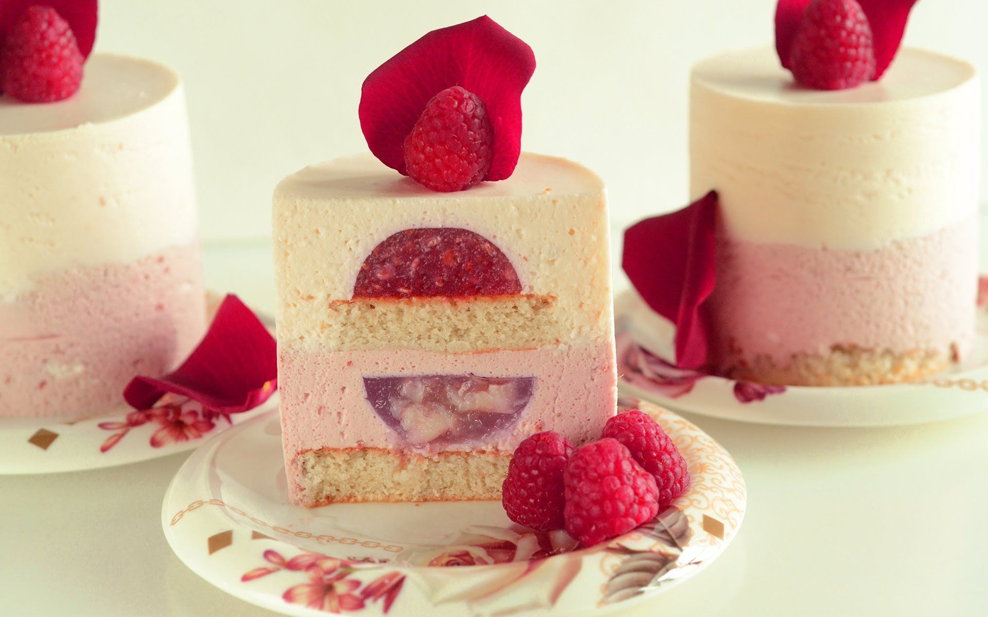 Delicious Raspberry & Lychee Individual Mousse Cakes With Rose Water -   15 cake Pink raspberry mousse ideas