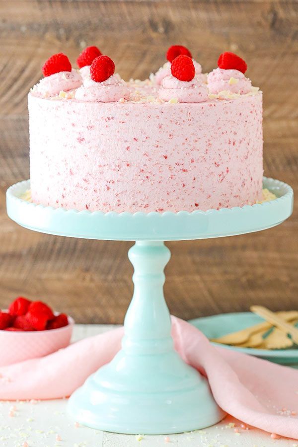 White Chocolate Raspberry Mousse Cake | Vanilla Mousse Cake -   15 cake Pink raspberry mousse ideas