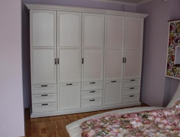 Space Saving Fitted Bedroom Furniture for Storage Creating Compact Interior Design -   16 fitness Interior space saving ideas
