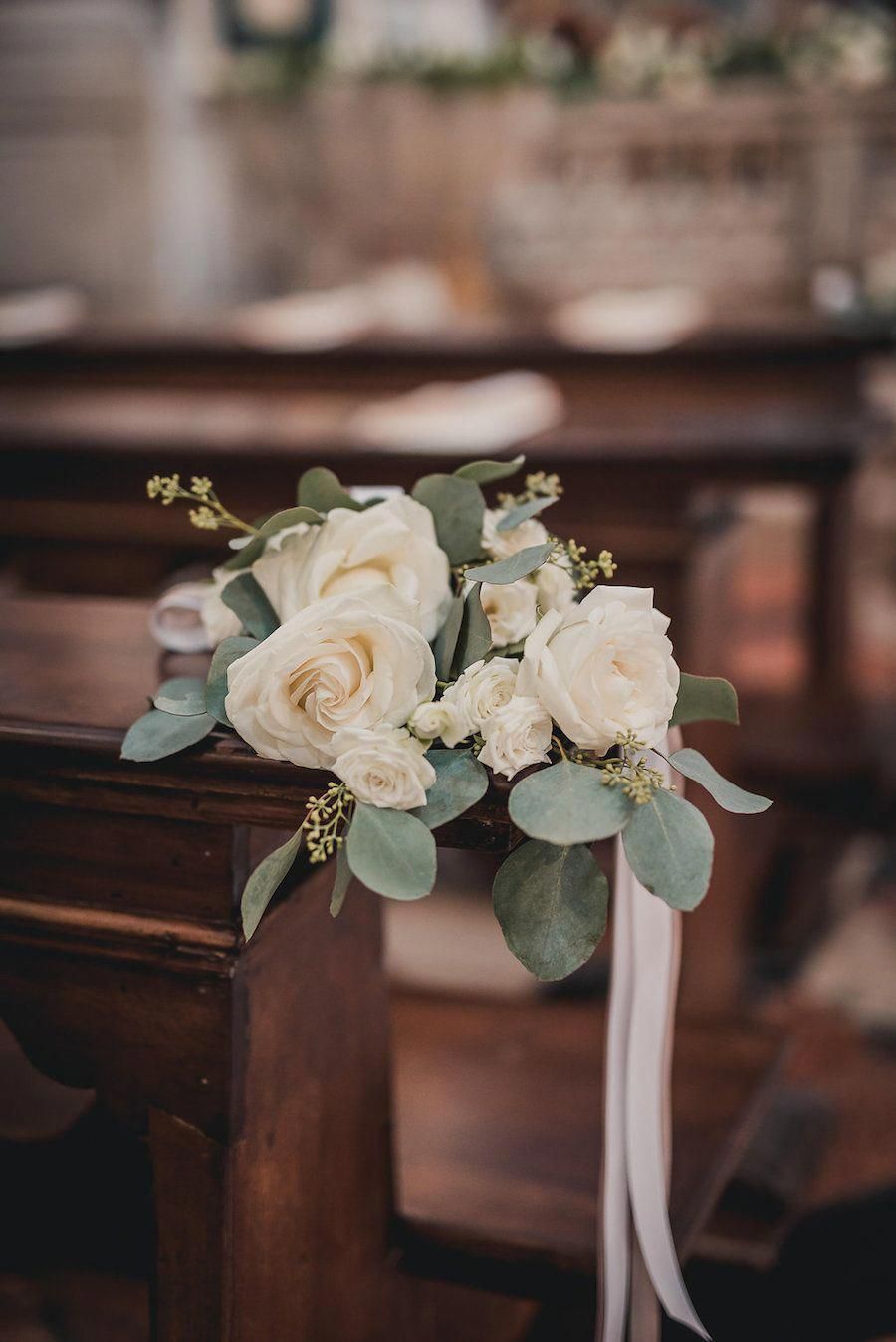 Un matrimonio ispirato ai viaggi a Venezia | Wedding Wonderland -   16 wedding Church flowers ideas
