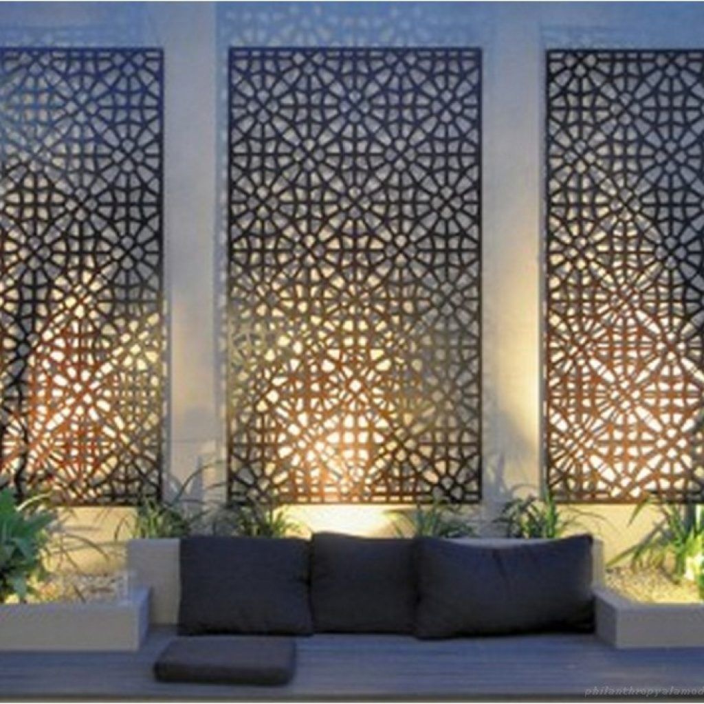 88+ DIY Simple Outdoor Wall Decorations Ideas - Philanthropyalamode.com | Popular Home Design -   22 garden design Wall art ideas