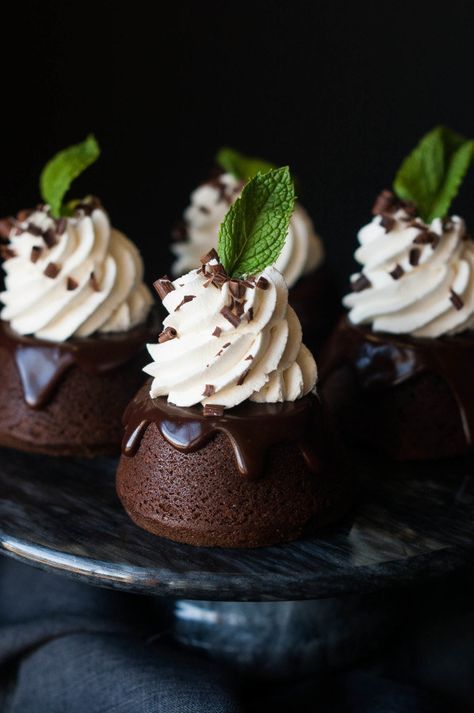 Mint Chocolate Mini Cakes -   18 desserts Cake fancy ideas