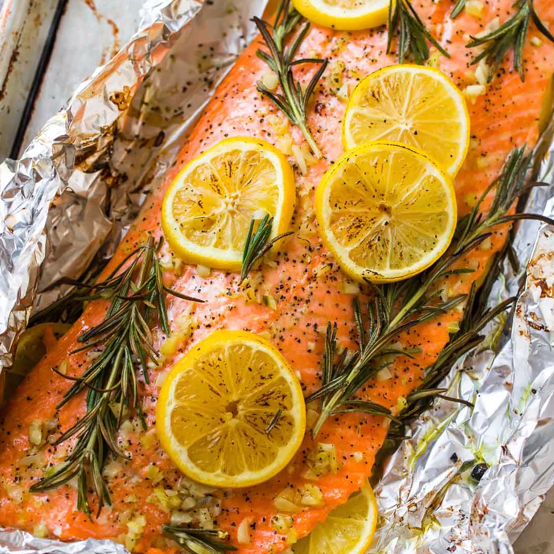 Baked Salmon in Foil -   13 healthy recipes Salmon garlic butter ideas
