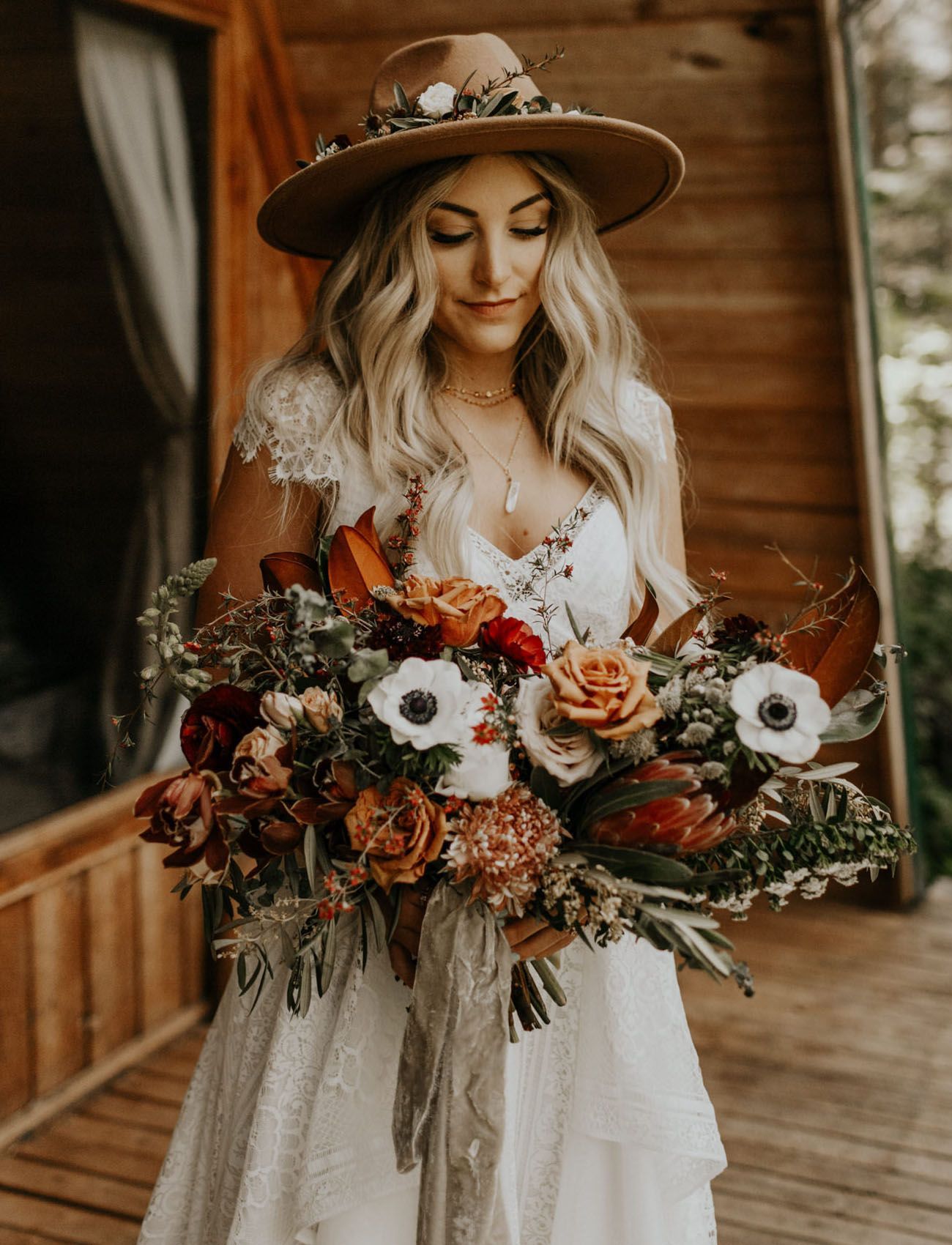A Woodsy Forest Elopement in Mt. Rainier National Park | Green Wedding Shoes -   15 wedding Forest bouquet ideas