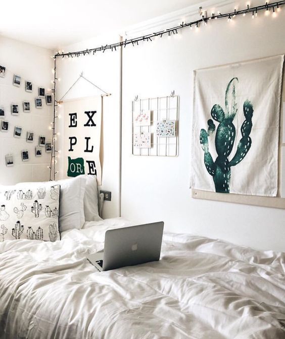 35 Best Dorm Color Schemes For Your Freshman Dorm Room - Cassidy Lucille -   11 room decor White tumblr ideas