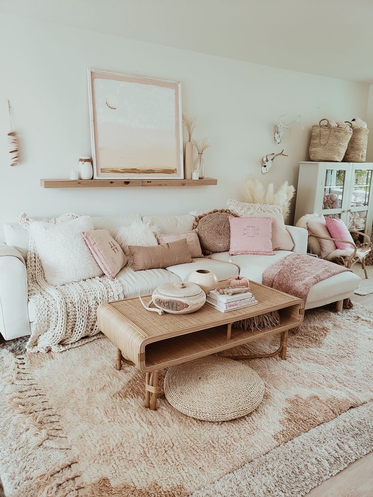 Love+Grey -   17 living room decor Pink ideas