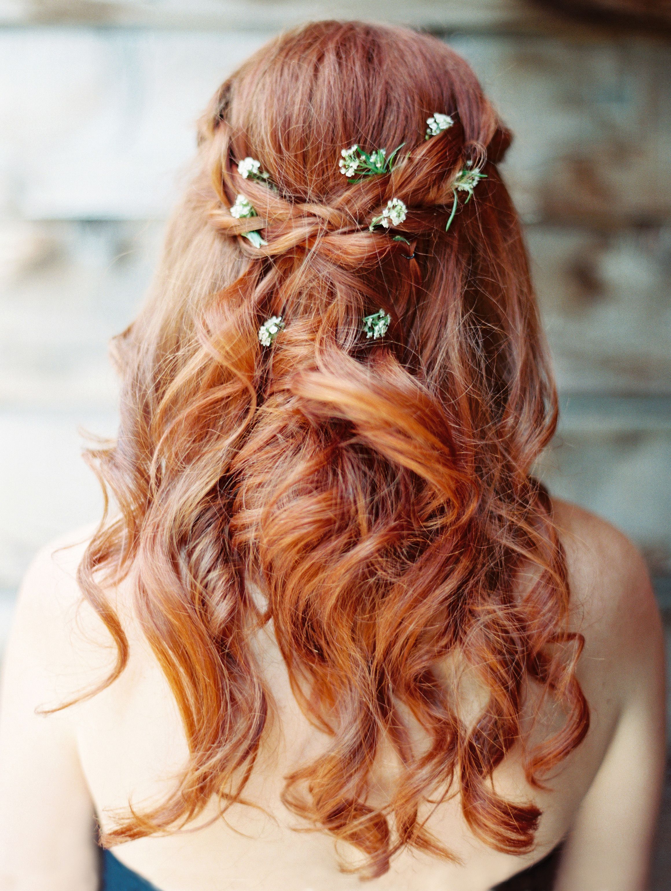 Pretty Wedding Hairstyles for Your Bridesmaids -   18 hair Bridesmaid how to ideas