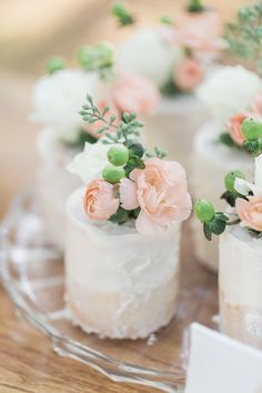 Southern Garden Chic Wedding Inspiration ? Ruffled -   19 cake Mini wedding ideas