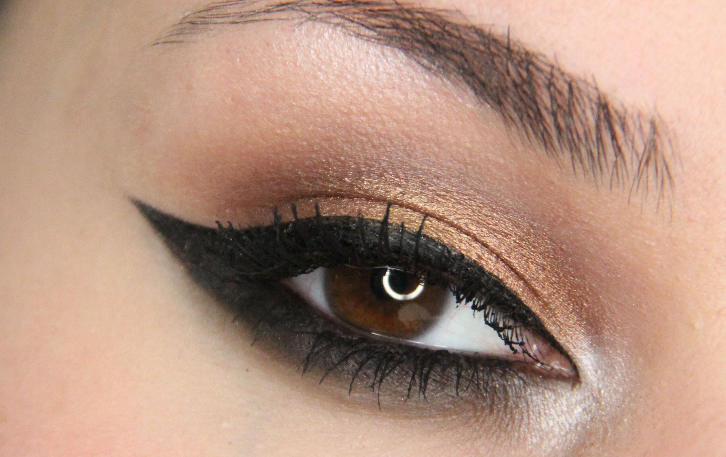 Fall eye makeup w/ dramatic winged eyeliner tutorial! -   14 hair Fall eyeliner ideas
