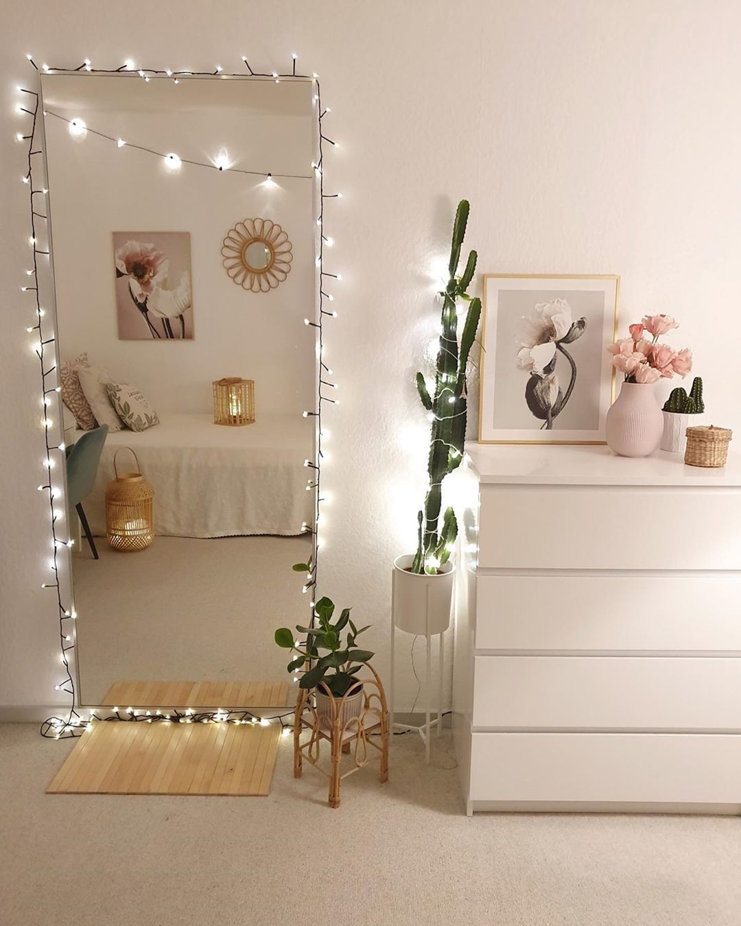 Home Decor Inspiration ? on Instagram: “via @my_homely_decor вњЁ In love with this dreamy styling by @mrscarlissa рџ?Ќвќ¤пёЏ What do you think? рџЊµ” -   15 room decor Bedroom girls ideas