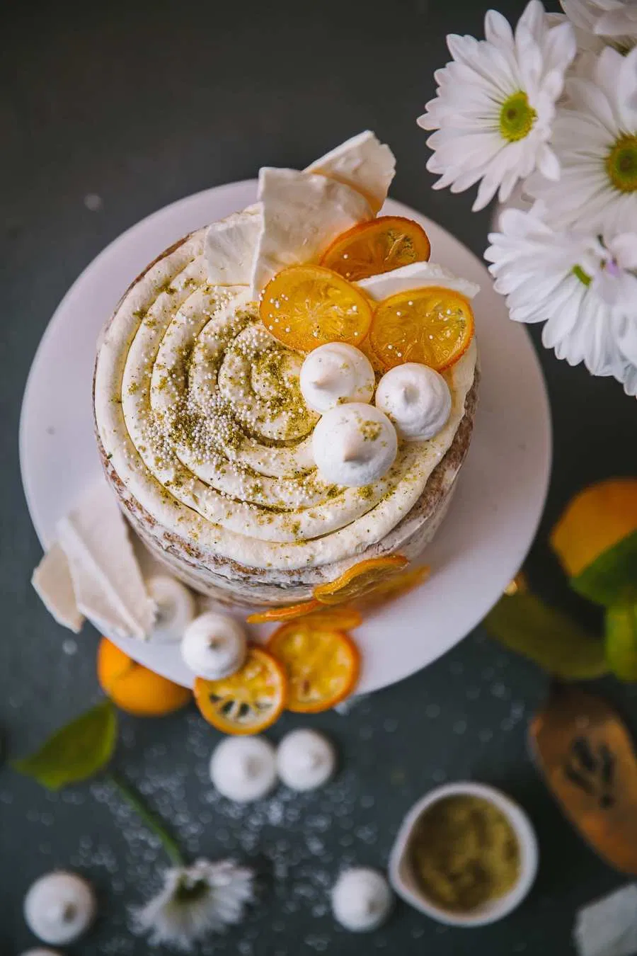 Pistachio Meringue Cake with Mascarpone Lemon Curd Frosting - Cakes, Cupcakes and Muffins -   17 cake Lemon photography ideas