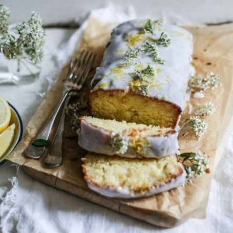 The best lemon drizzle cake recipes on Pinterest -   17 cake Lemon photography ideas