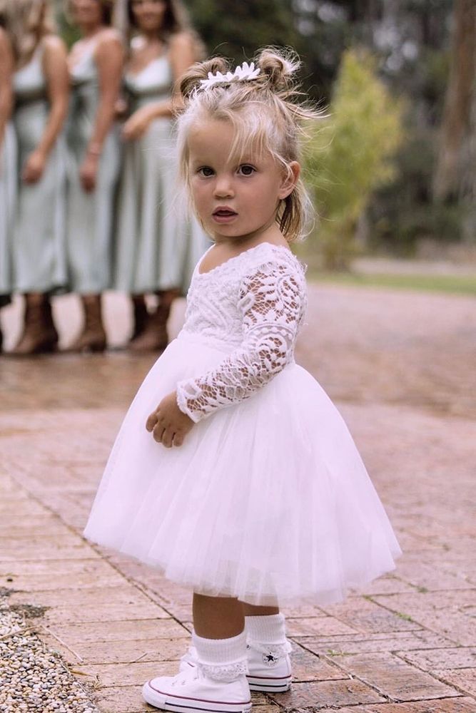 Must Have 2019: 24 Lace Flower Girl Dresses | Wedding Dresses Guide -   19 dress Flower Girl blue ideas