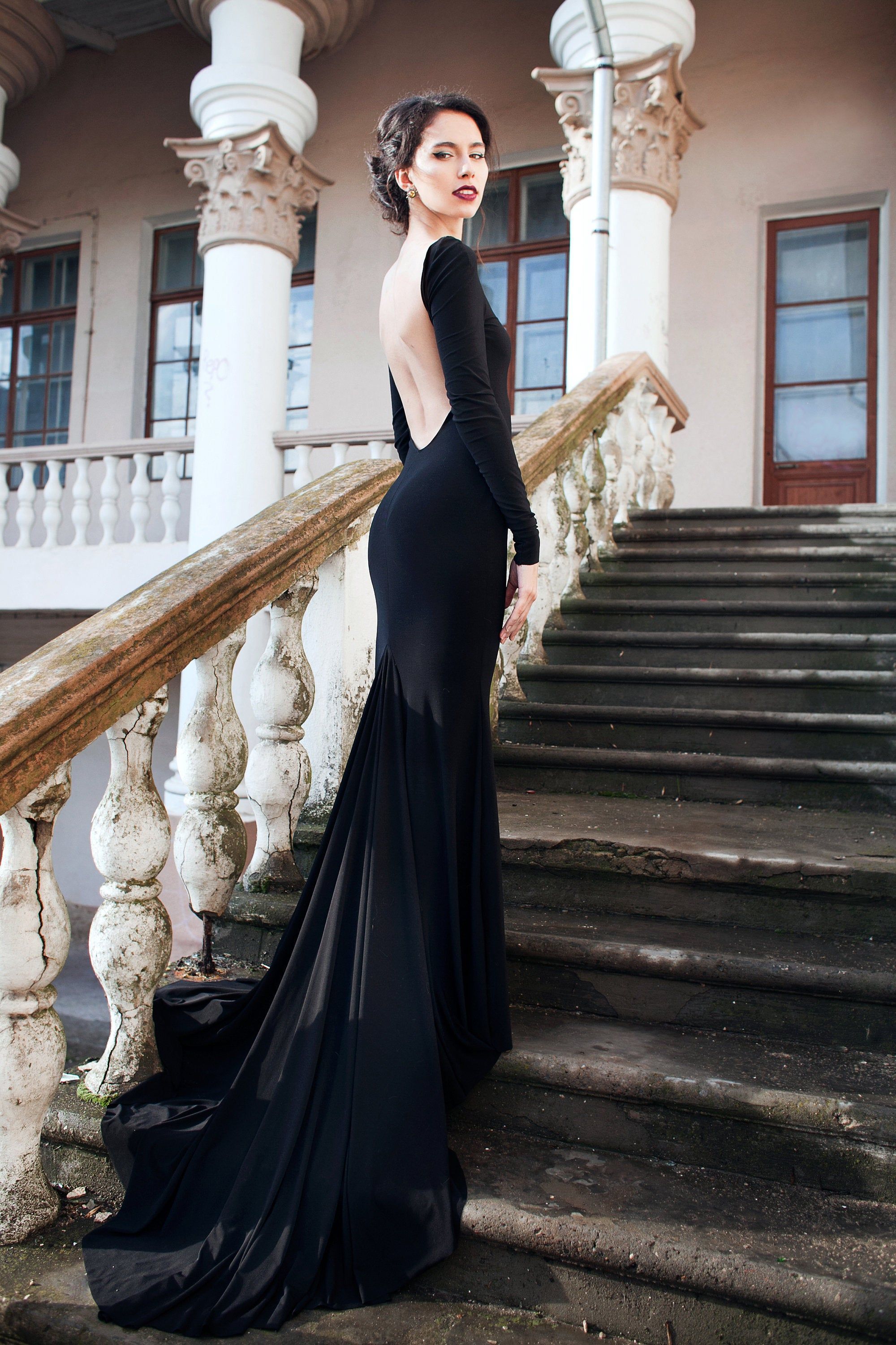 Evening and wedding mimimalist simple dress, Bridesmaid dress with sleeve, long train -   17 dress Black evening ideas